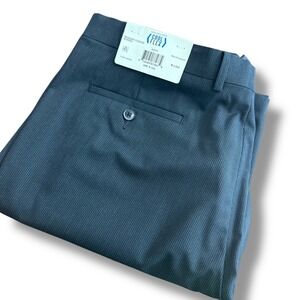 Van Heusen Cool Flex Navy Pinstripe Mens Slim Fit Dress Pants 38W x 32L